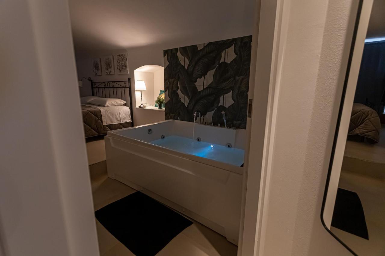 Ferienwohnung Dimora Di Donna Monopoli Exterior foto